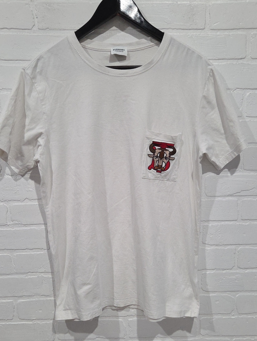 Burberry White Short-Sleeve Pocket Tee with Embroidered Bull Pocket